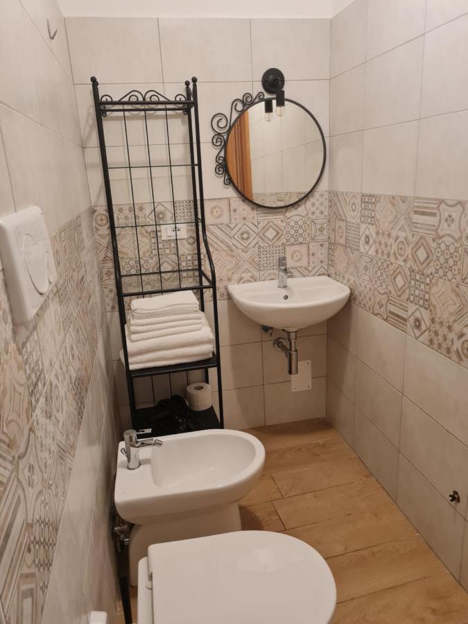 Dimora Degli Angeli Apartment L'Aquila Exterior photo
