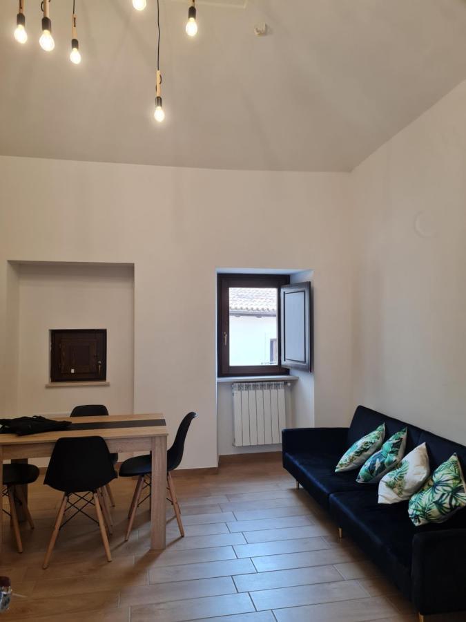 Dimora Degli Angeli Apartment L'Aquila Exterior photo